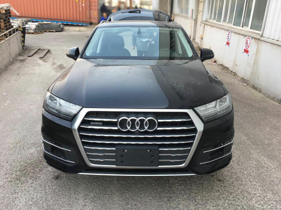 2017款奥迪Q7加版3.0T舒适性全尺寸SUV