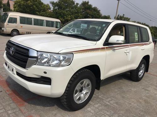 17中东酷路泽4000十一月后价格即将上涨