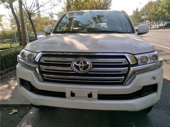 18丰田酷路泽4000报价比17款多什么配置