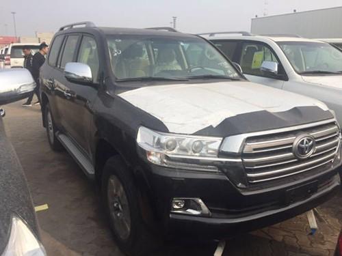 17款兰德酷路泽4000优惠中彰显尊贵身份