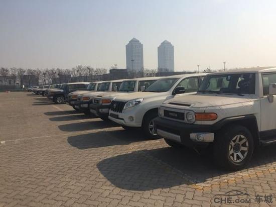 丰田酷路泽FJ越野神装备平价售自动四驱
