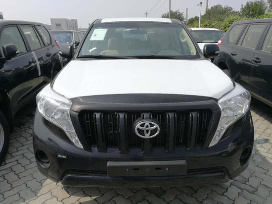 17款丰田普拉多2700 进口霸道霸气威武