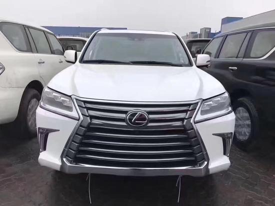 17款雷克萨斯LX570高调奢华尽享荣耀价