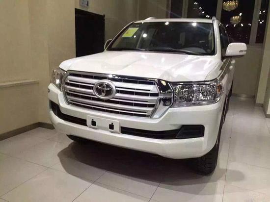 17款丰田酷路泽4000 越野翘楚张扬个性