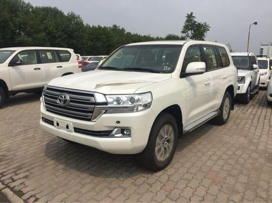 17款进口丰田兰德酷路泽4000全时四驱中
