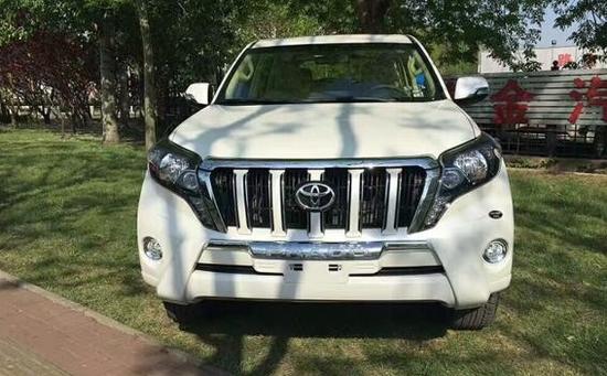 2017款丰田霸道2700 个性独特气质高贵