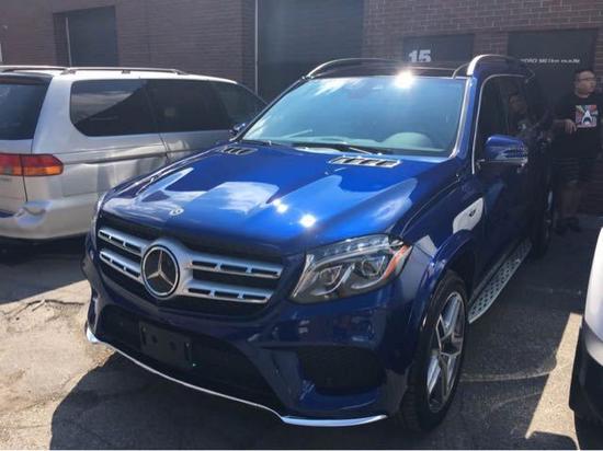 17款奔驰GLS450大量现车优惠直降3到5万