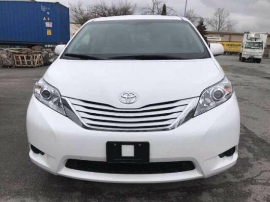 17款丰田塞纳四驱LTD全国享受批发热销