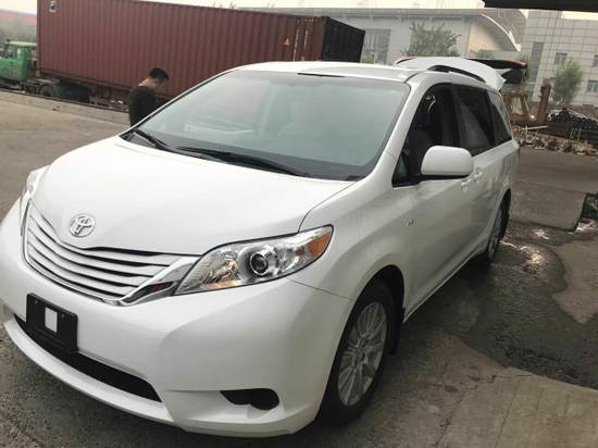 平行进口丰田塞纳加版四驱商务来袭