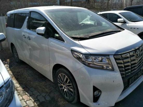 17款丰田埃尔法3.5L 进口两驱顶配商务