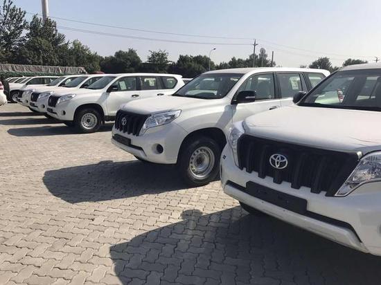 17款丰田霸道2700 中东越野性能全解析