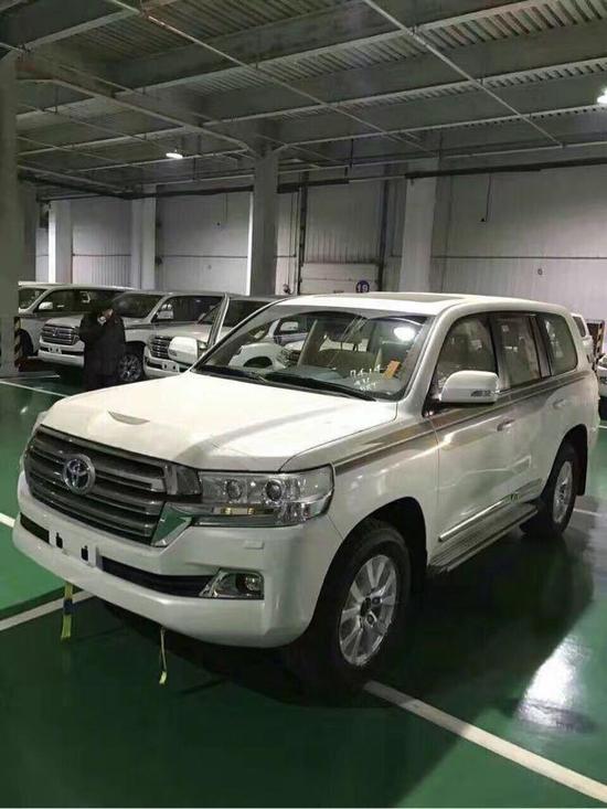 丰田兰德酷路泽4000价格 设计更具动感