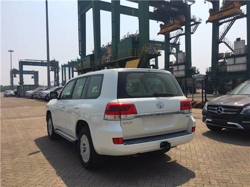 17款丰田酷路泽4000 越野之路 从这起航