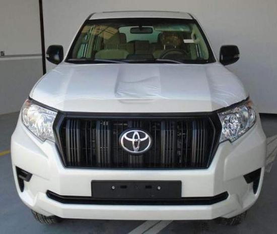 2018款丰田普拉多2700 新款霸道改头换面