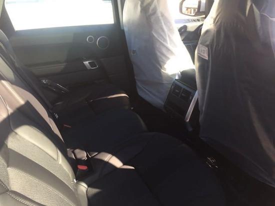 2017款揽胜运动版3.0报价多少钱分期价格柴油SE棱角分明