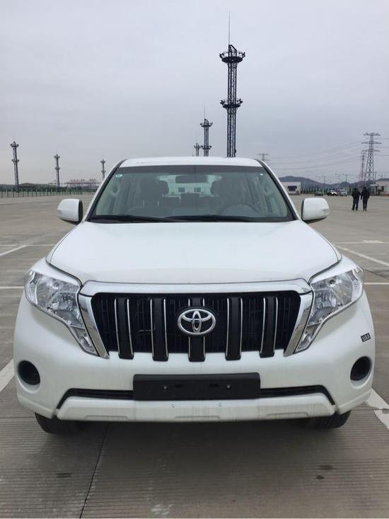 17款丰田霸道2700舒适惬意 吸引眼球
