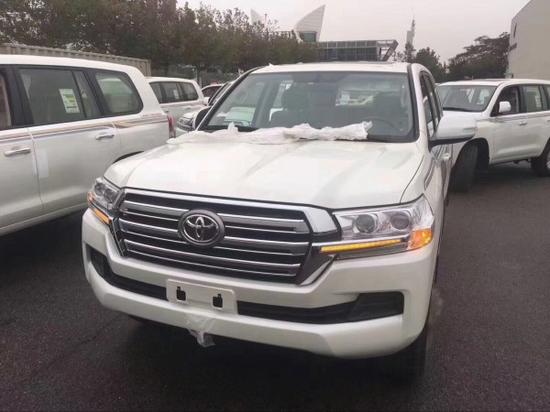 2017款丰田霸道2700 中东最低价性能十足