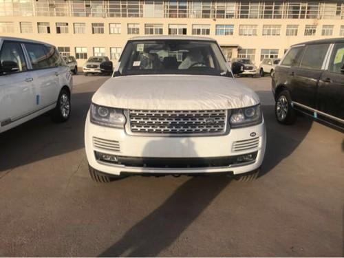 17款路虎揽胜行政3.0加长版年底促销中