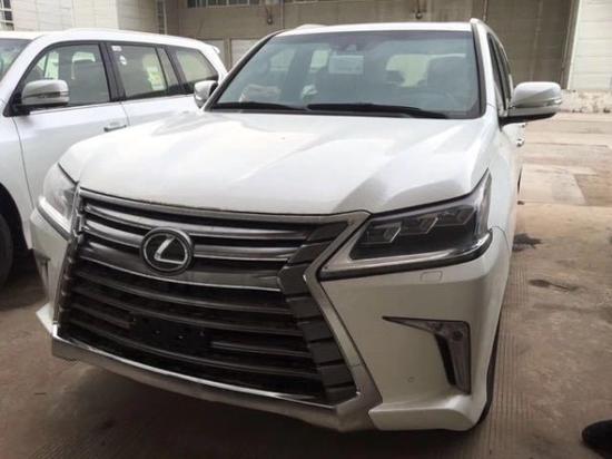 2017款雷克萨斯LX570 促销价格仅154万