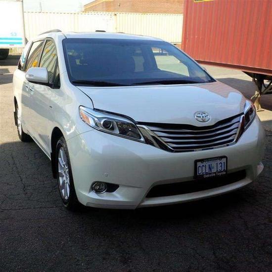 丰田塞纳加版四驱超有个性的商务办公车