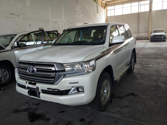 17款丰田兰德酷路泽4600报价及配置解析