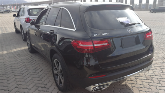 18款奔驰GLC300现车疯狂大降价赔钱甩卖