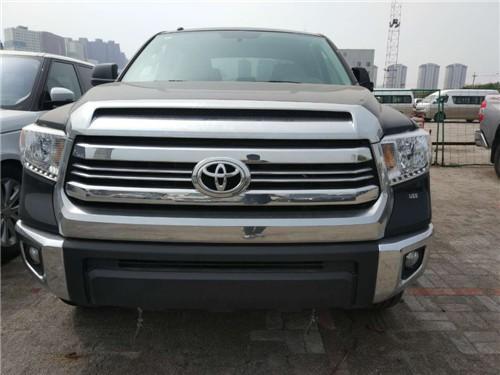 17款丰田坦途超大空间设计简洁越野风范