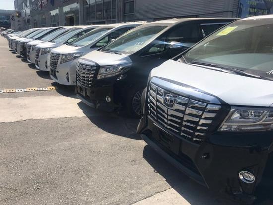 18丰田埃尔法现车销售促销优惠限时购买