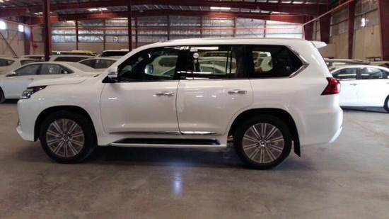 17款中东版雷克萨斯LX570一手货源价