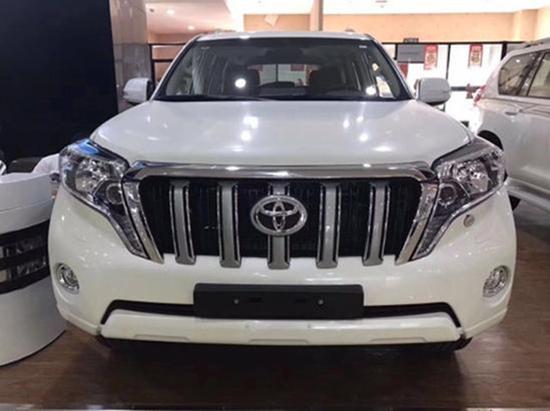 中东版越野型丰田霸道4000丐版特价出售