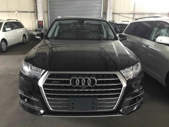 奥迪Q7加版3.0T单台甩卖价格购车价可谈