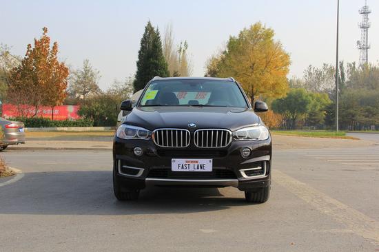 公路SUV的王者18款宝马X5给顾客诚信价