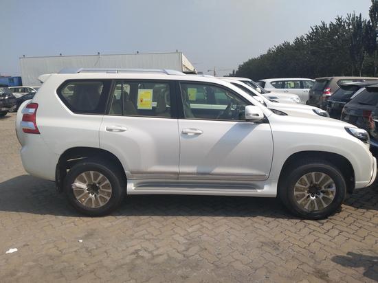 17款丰田霸道2700 优良品质大量现车