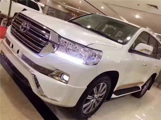 17款丰田酷路泽4000全系当天手续可分期