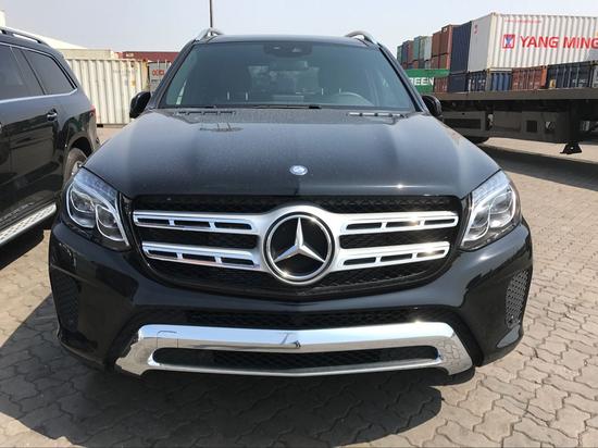 该店17款奔驰GLS450现车充足 舒适配备