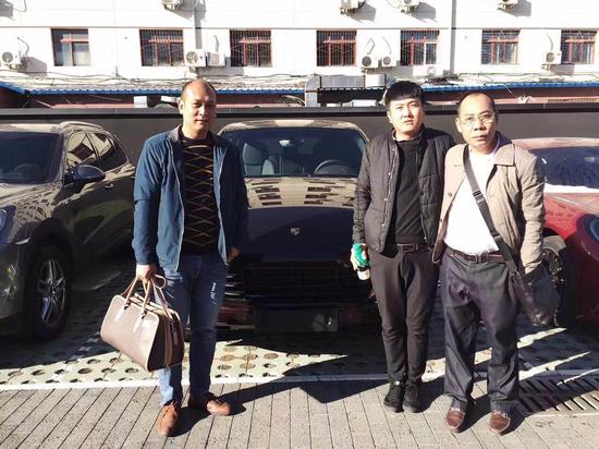 顶级AMG2017款奔驰GLS63加拿大版5.5TT