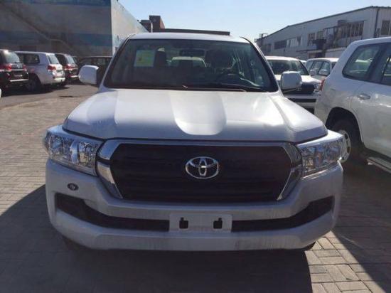 丰田酷路泽4000中东 丐版现车56.5万优惠