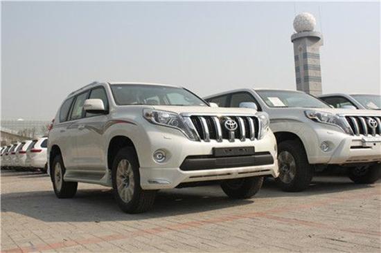 2017款丰田霸道2700 报价解析清仓甩卖