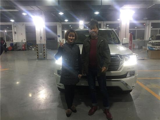 17款酷路泽4000中东版巡洋舰男人尊享价