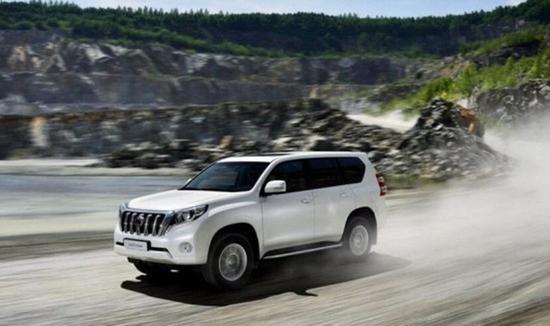 17款丰田霸道2700降价购车到店直接优惠