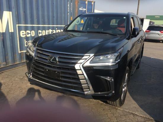 18款雷克萨斯LX570顶配现车 港口自提