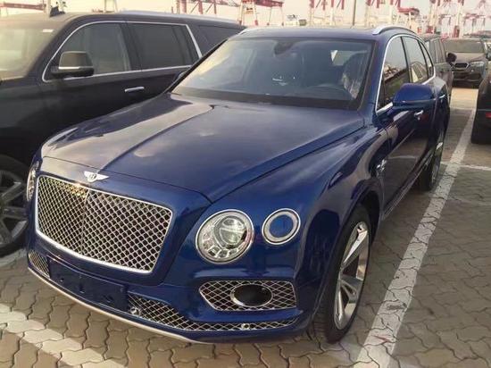 2018款欧规宾利添越柴油顶配现车价格