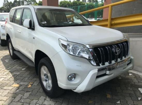 2017款丰田霸道4000现车充足 低价抛售