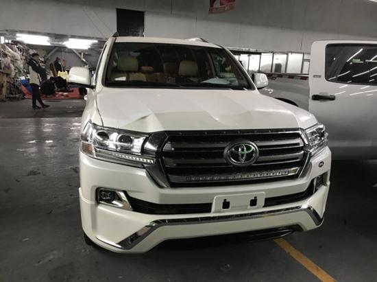 18款丰田酷路泽4000 6速丐版性价比之王