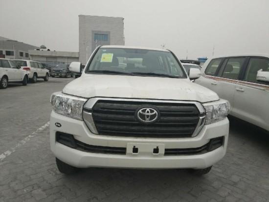 18款丰田酷路泽4000中东版报价配置改装