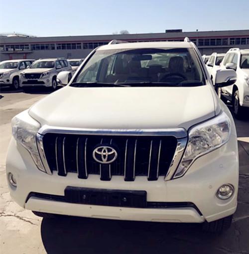 丰田霸道2700天津港现车年末钜惠售全国