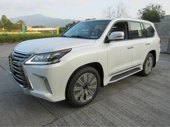17款雷克萨斯LX570运动多功能越野标杆