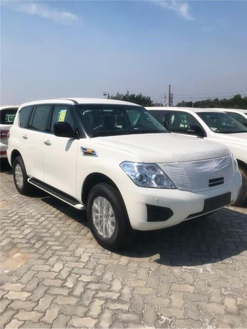 18款中东版日产尼桑途乐4.0越野车改装