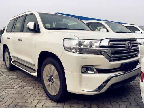 丰田兰德酷路泽的5700VXR现车降价三万