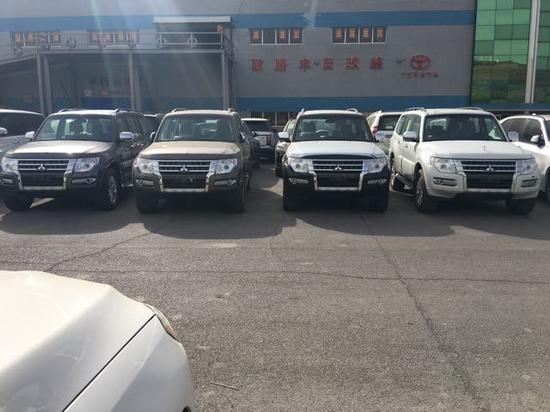 17款三菱帕杰罗V97中东版 3.8L越野37万